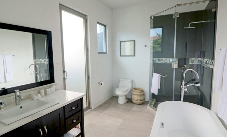 Hideaway Villa Maya Beach - Placencia, Belize