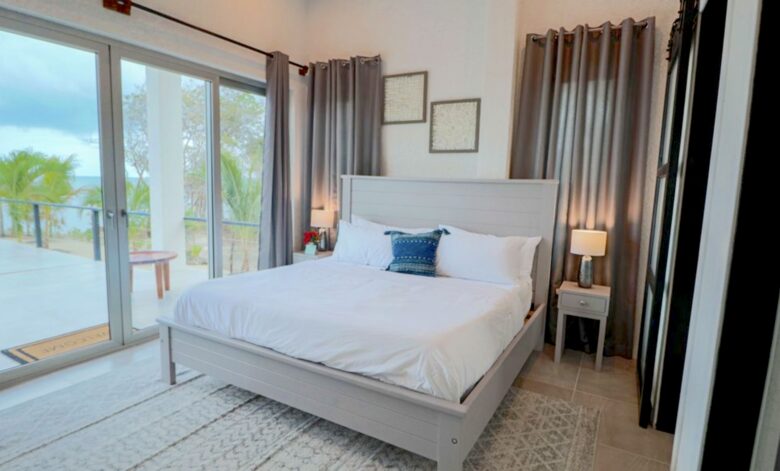 Hideaway Villa Maya Beach - Placencia, Belize