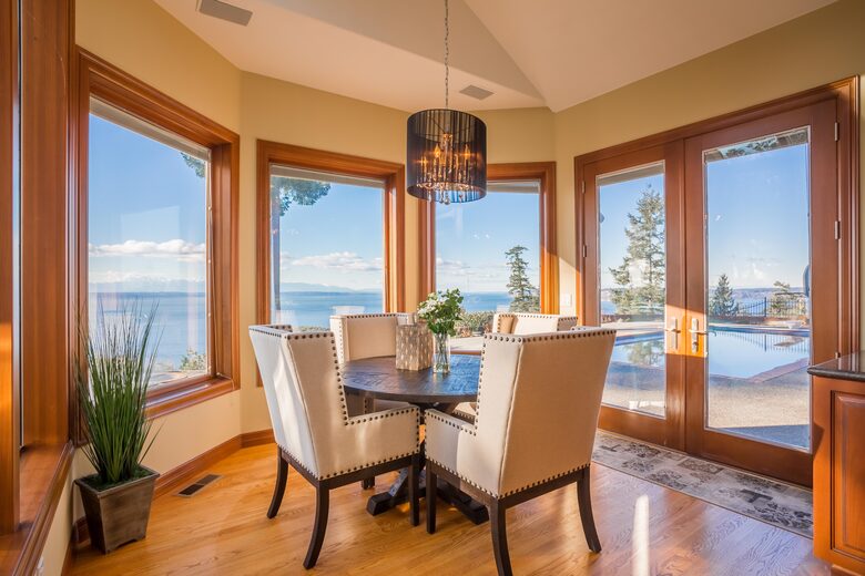Breathtaking Ocean View Castle Like Home - Edmonds, Washington