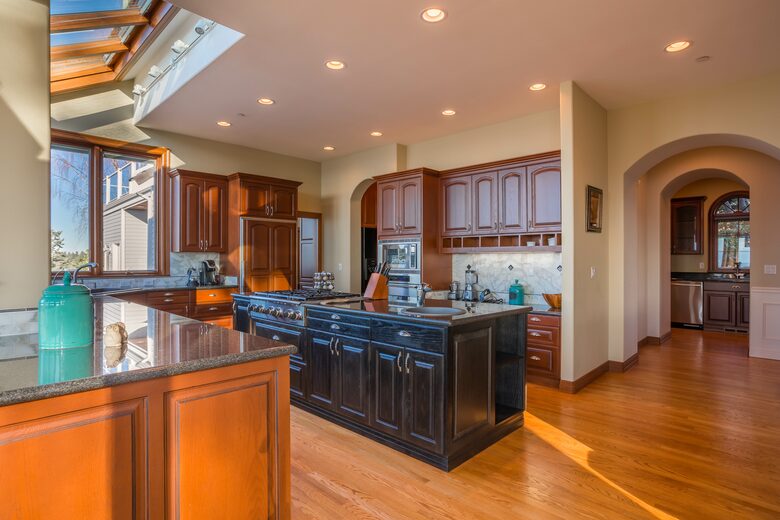 Breathtaking Ocean View Castle Like Home - Edmonds, Washington