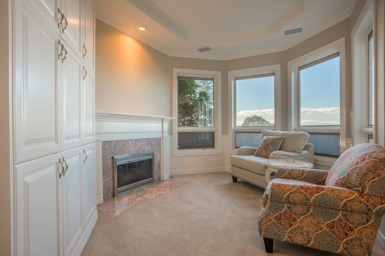 Breathtaking Ocean View Castle Like Home - Edmonds, Washington