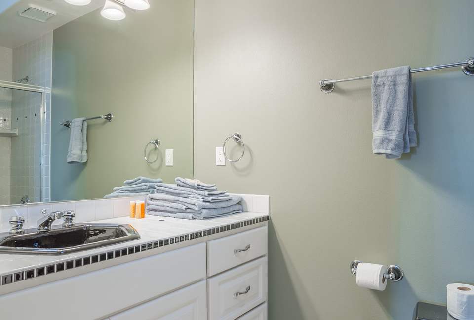 Breathtaking Ocean View Castle Like Home - Edmonds, Washington