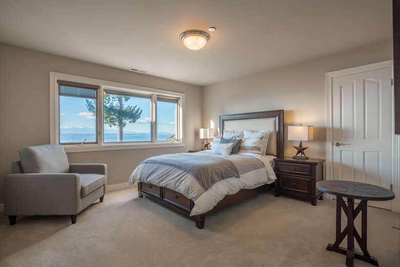 Breathtaking Ocean View Castle Like Home - Edmonds, Washington