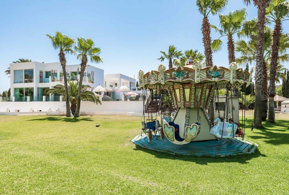 Villa Rosa (R) - Ibiza, Spain