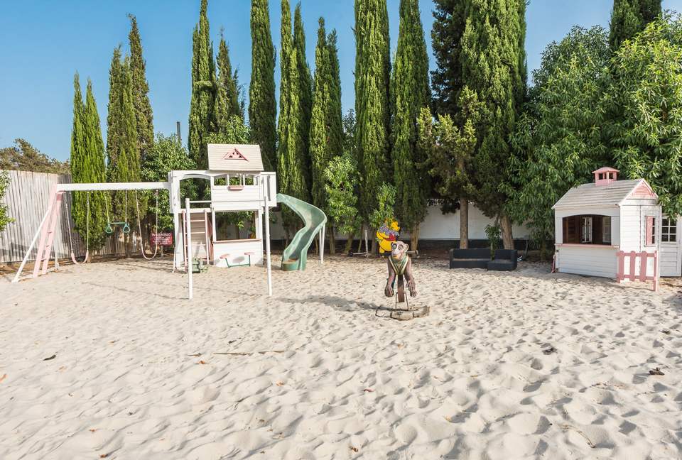 Villa Rosa (R) - Ibiza, Spain