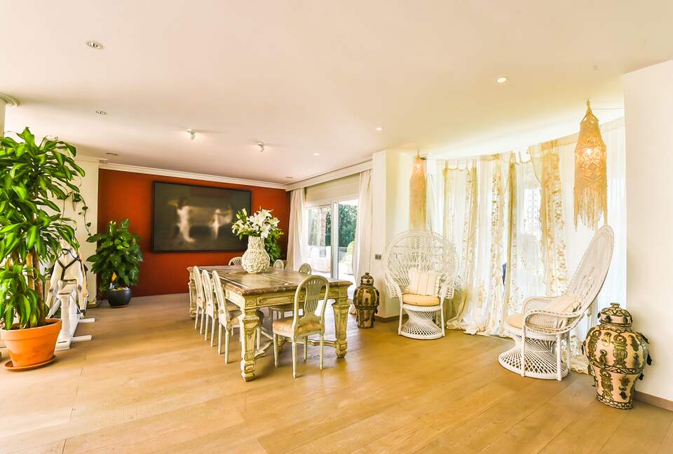 Villa Rosa (R) - Ibiza, Spain