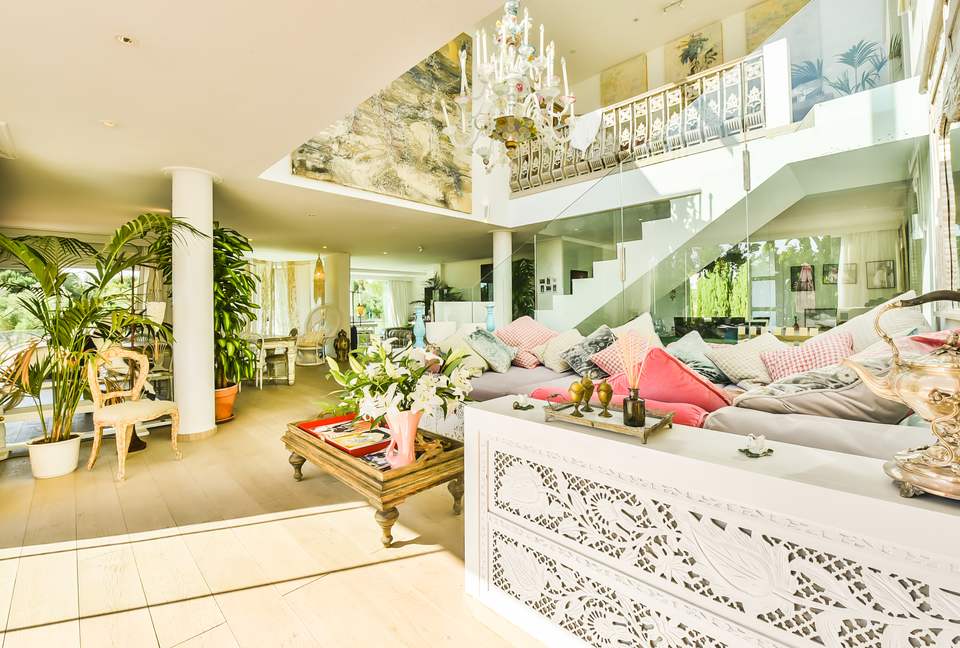 Villa Rosa (R) - Ibiza, Spain