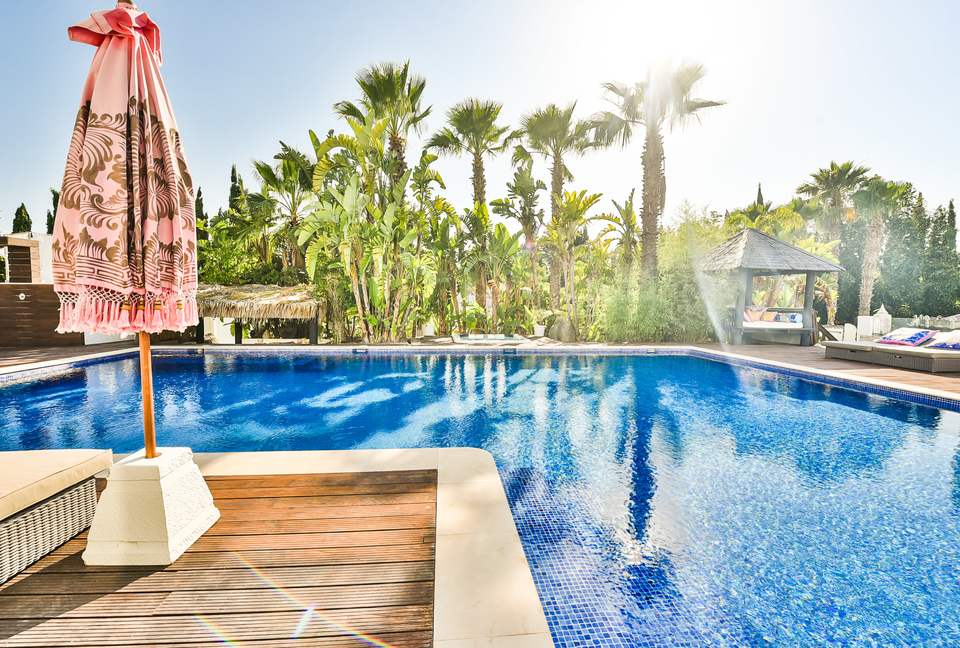 Villa Rosa (R) - Ibiza, Spain