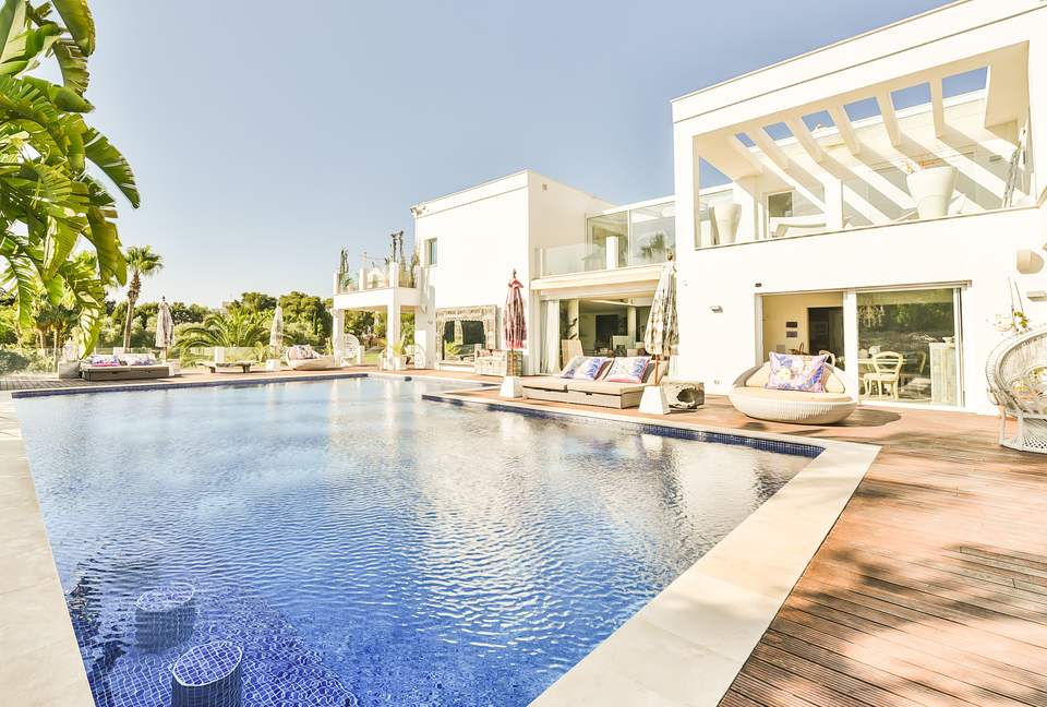 Villa Rosa (R) - Ibiza, Spain