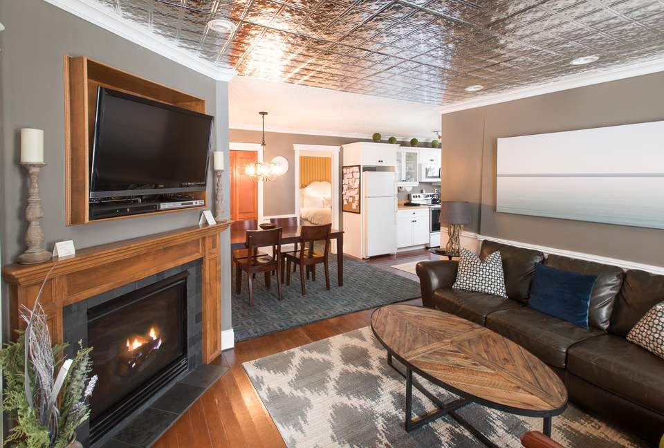 Luxury Boutique Cottage at top of Main Street - Park City, Utah