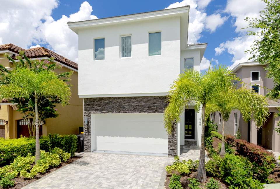 Modern Oasis at Reunion Resort - Reunion, Florida