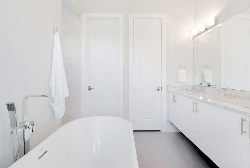 Modern Oasis at Reunion Resort - Reunion, Florida