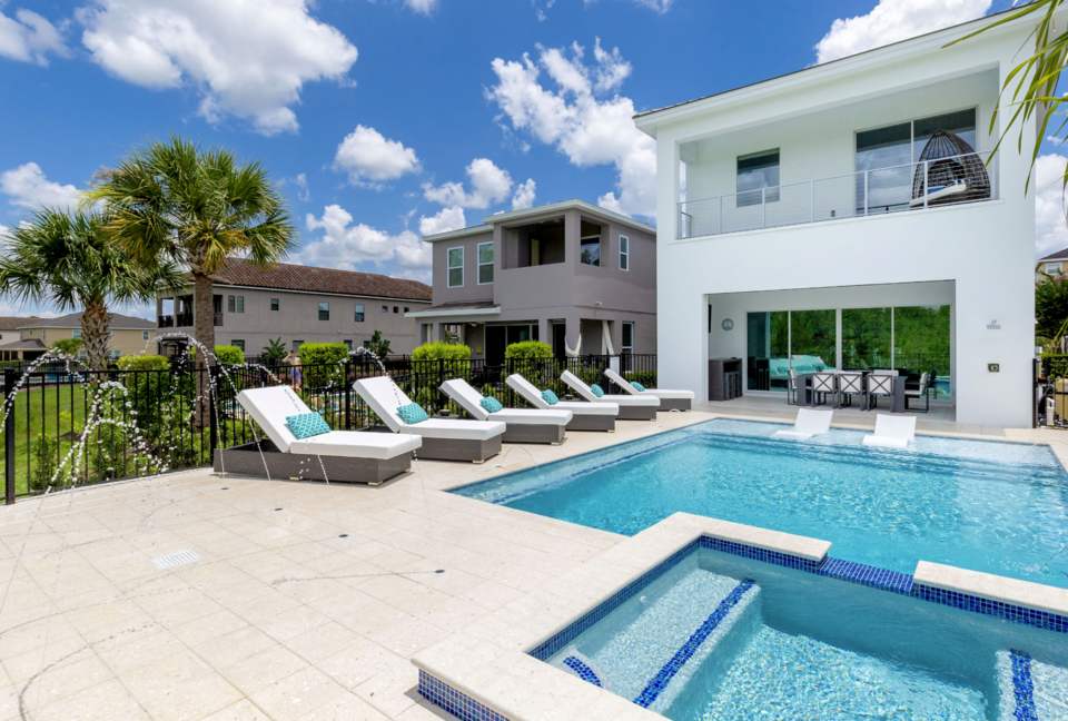 Modern Oasis at Reunion Resort - Reunion, Florida