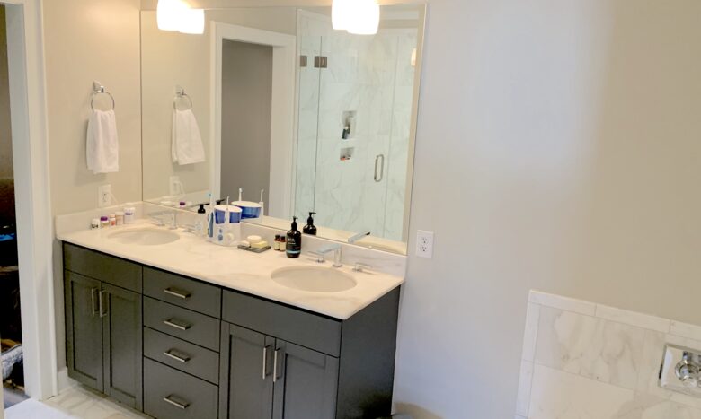 Charlotte South End Rail Trail Charmer - Charlotte, North Carolina