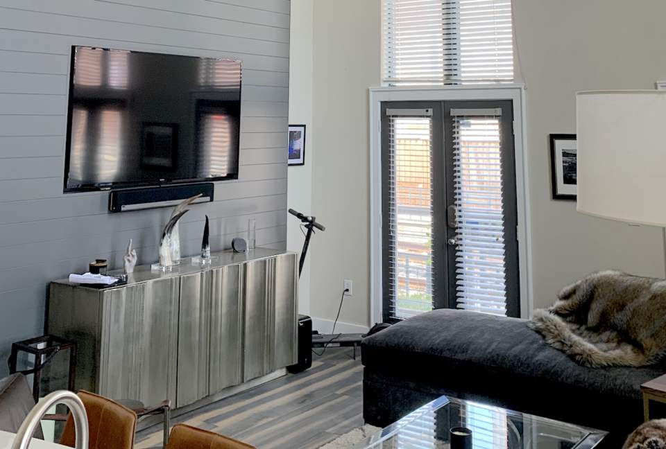 Charlotte South End Rail Trail Charmer - Charlotte, North Carolina