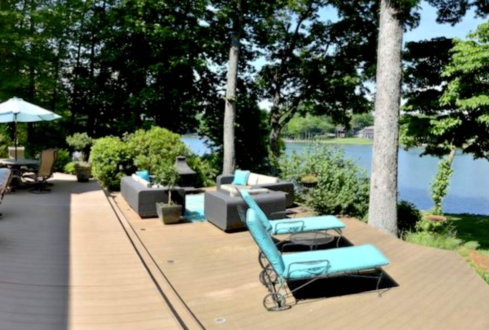 Lake Norman Waterfront Retreat - Mooresville, North Carolina