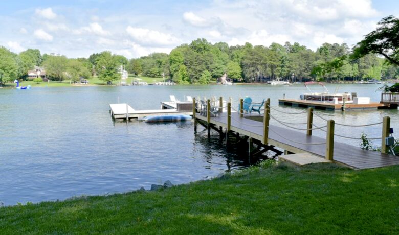 Lake Norman Waterfront Retreat - Mooresville, North Carolina