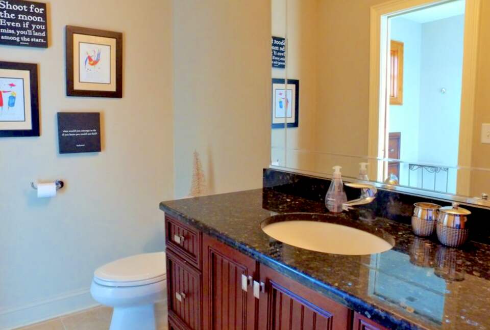 Lake Norman Waterfront Retreat - Mooresville, North Carolina