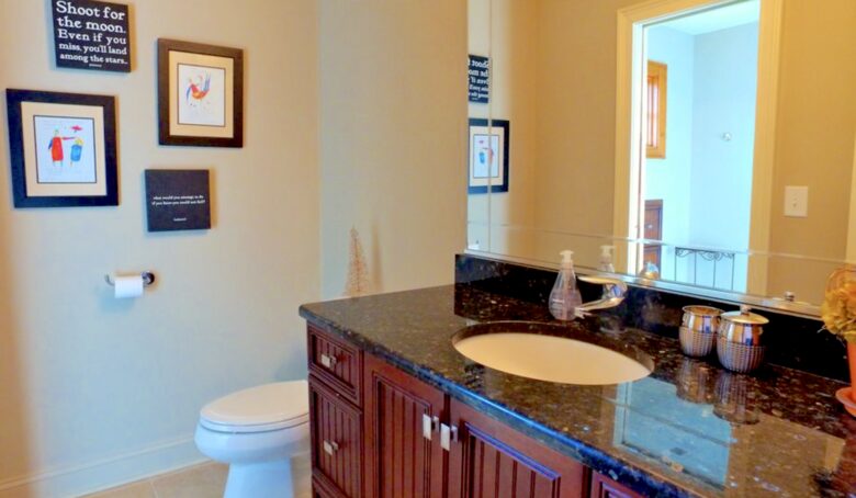 Lake Norman Waterfront Retreat - Mooresville, North Carolina