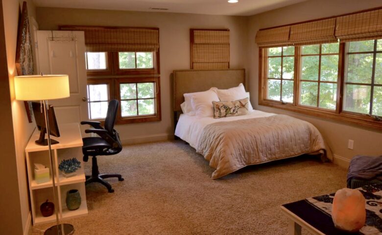 Lake Norman Waterfront Retreat - Mooresville, North Carolina