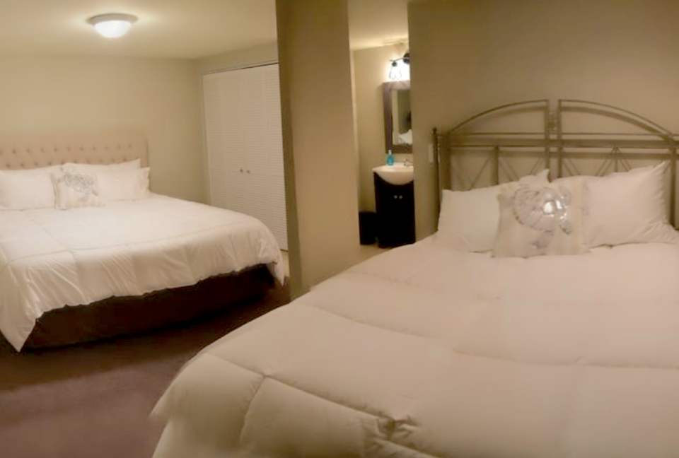 Lake Norman Waterfront Retreat - Mooresville, North Carolina