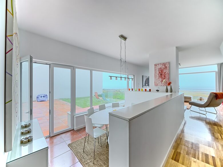 Vigias Da Arriba - A-dos-Cunhados, Santa Cruz, Portugal