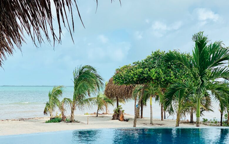 Hideaway Villa Maya Beach - Placencia, Belize