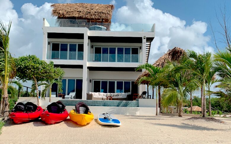 Hideaway Villa Maya Beach - Placencia, Belize