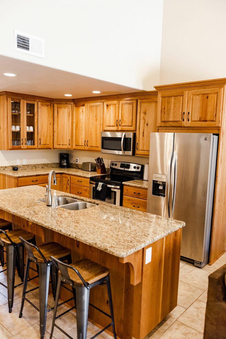 Upscale Rustic Moab Home - Moab, Utah