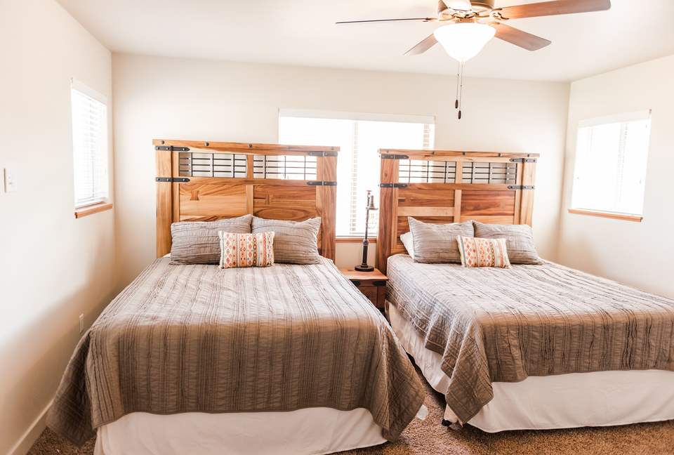 Upscale Rustic Moab Home - Moab, Utah