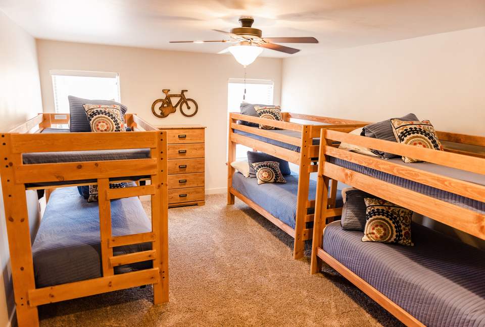 Upscale Rustic Moab Home - Moab, Utah