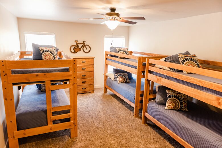 Upscale Rustic Moab Home - Moab, Utah