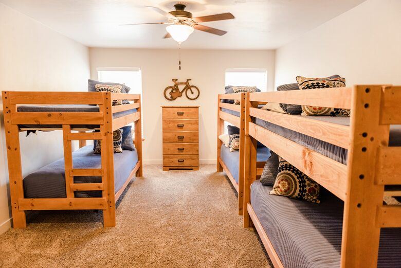 Upscale Rustic Moab Home - Moab, Utah