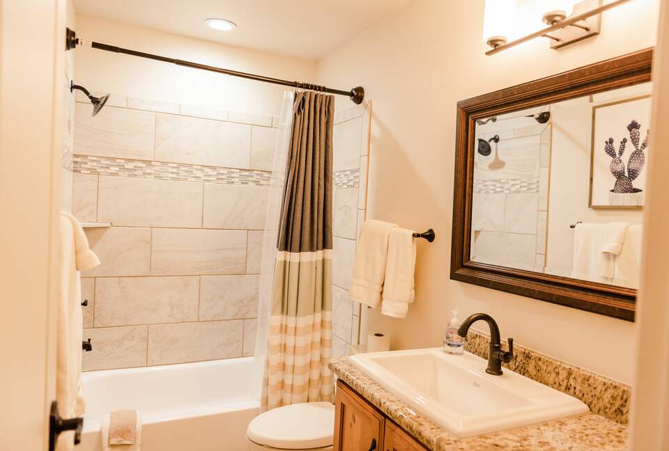 Upscale Rustic Moab Home - Moab, Utah