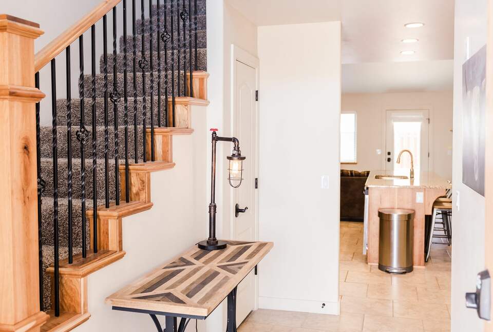 Upscale Rustic Moab Home - Moab, Utah