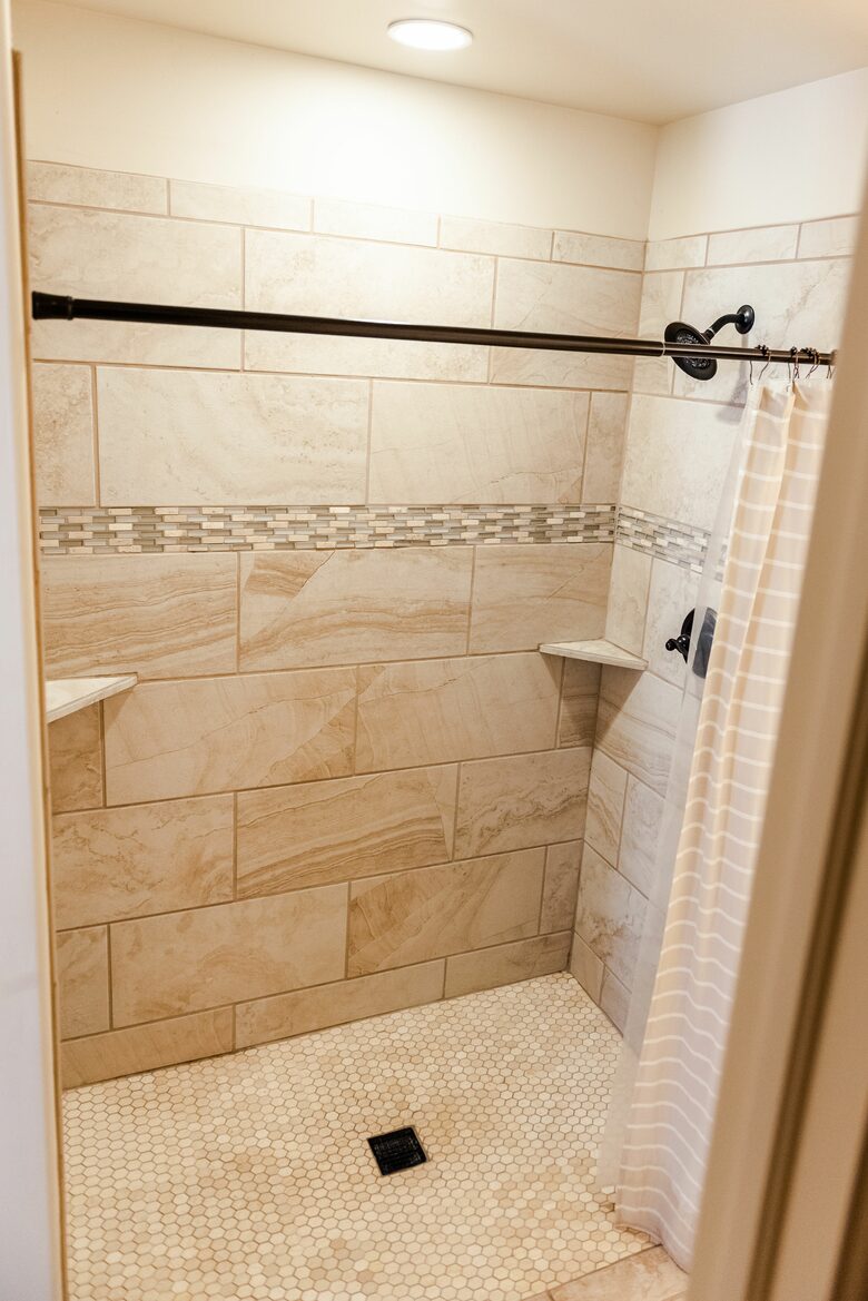 Upscale Rustic Moab Home - Moab, Utah