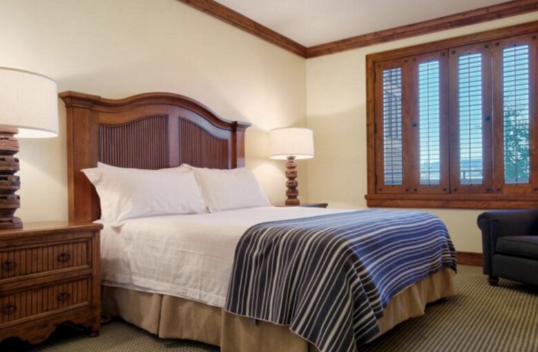 Four Seasons Jackson Hole - Three-Bedroom Resort Residence - Jackson Hole, Wyoming