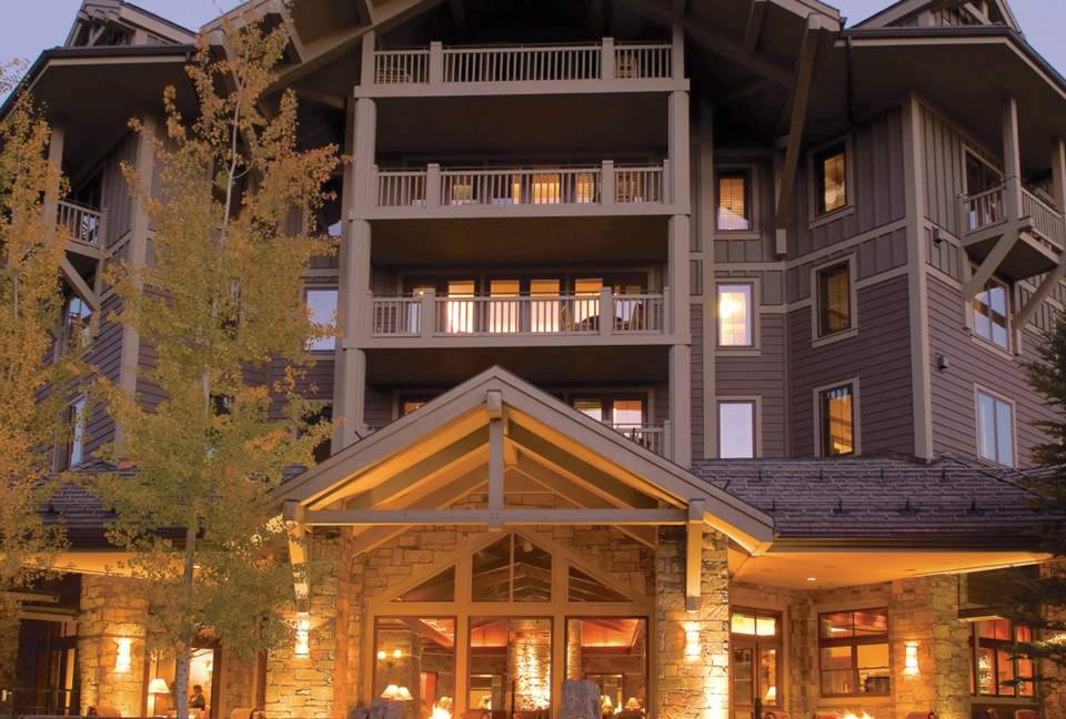 Four Seasons Jackson Hole - Three-Bedroom Resort Residence - Jackson Hole, Wyoming