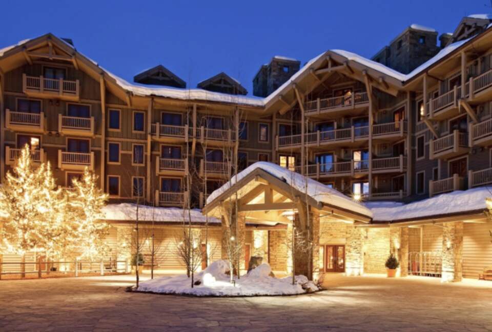 Four Seasons Jackson Hole - Three-Bedroom Resort Residence - Jackson Hole, Wyoming