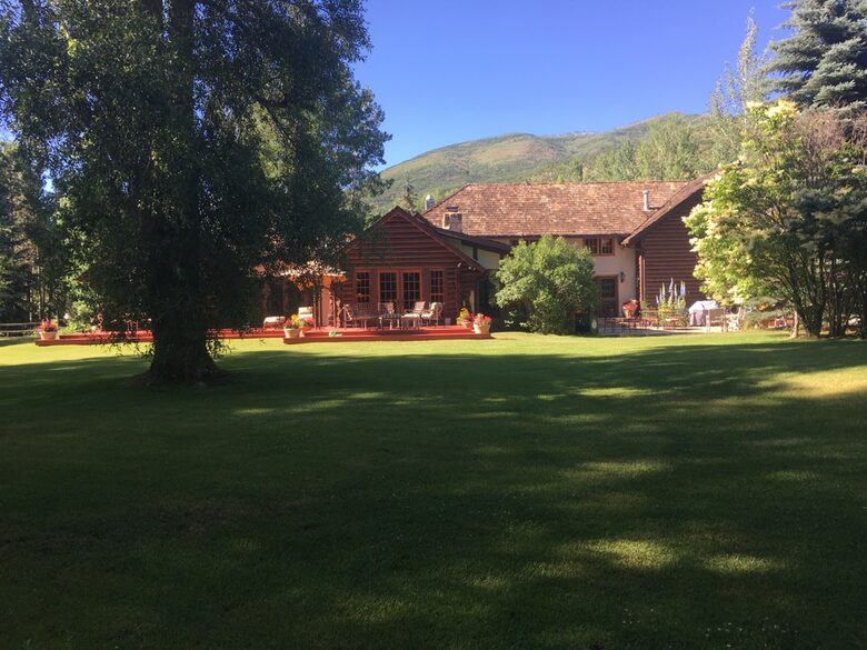 Happy Squirrel Cabin - Aspen, Colorado
