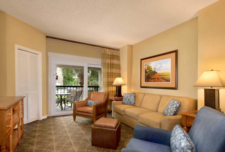 Marriott's Harbour Pointe at Shelter Cove - Two-Bedroom Residence - Hilton Head, South Carolina