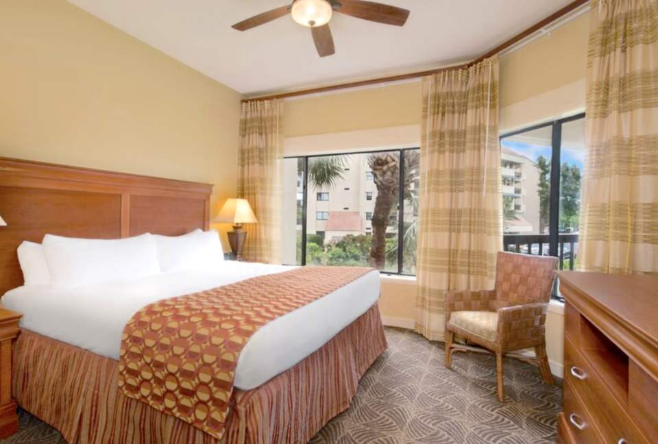 Marriott's Harbour Pointe at Shelter Cove - Two-Bedroom Residence - Hilton Head, South Carolina