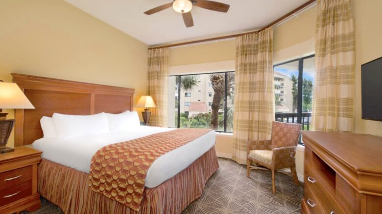 Marriott's Harbour Pointe at Shelter Cove - Two-Bedroom Residence - Hilton Head, South Carolina