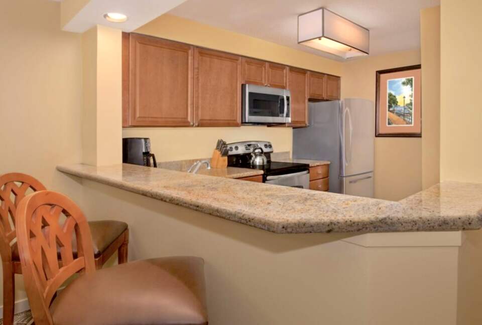 Marriott's Harbour Pointe at Shelter Cove - Two-Bedroom Residence - Hilton Head, South Carolina