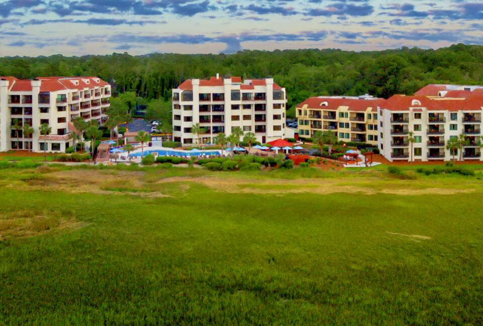 Marriott's Harbour Pointe at Shelter Cove - Two-Bedroom Residence - Hilton Head, South Carolina