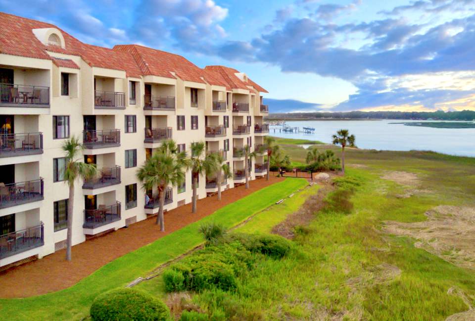 Marriott's Harbour Pointe at Shelter Cove - Two-Bedroom Residence - Hilton Head, South Carolina