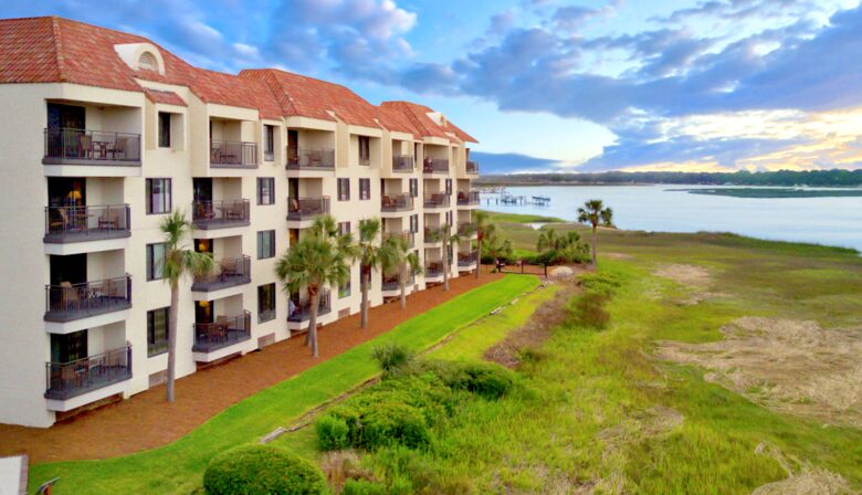 Marriott's Harbour Pointe at Shelter Cove - Two-Bedroom Residence - Hilton Head, South Carolina