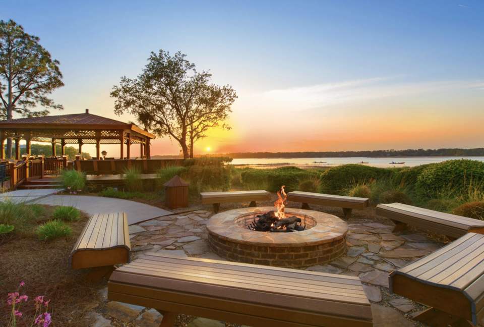 Marriott's Harbour Pointe at Shelter Cove - Two-Bedroom Residence - Hilton Head, South Carolina