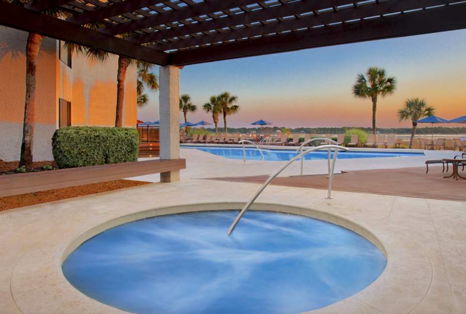 Marriott's Harbour Pointe at Shelter Cove - Two-Bedroom Residence - Hilton Head, South Carolina