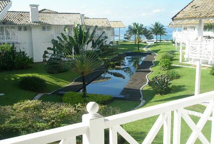 Stunning beach house - Maresias beach, Brazil